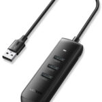 Hub USB-A 3.0 Ugreen 10915 4 Puertos USB-A 3.0 (5Gbps), Cable 25Cm, Indicador LED, Entrada USB-C Para Alimentar Equipos De Mayor Consumo, Color Negro