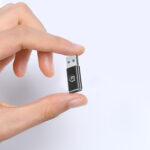 Adaptador De USB-A A USB-C Manhattan 153980 Color Negro
