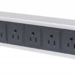713955 Barra Multicontactos Vertical Con 12 Salidas - Contactos Tipo Nema - Control Y Protección: Interruptor Neumático Sencillo, Cable 1.6 Mts