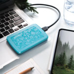 D. Duro Externo USB 3.2 2Tb Adata Hc300 Eco 2.5", Color Verde, Ahc300E-2Tu31-Cgn
