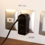Regulador De Voltaje Y Supresor De Picos Vorago Avr-300, 1800W/RJ45/RJ11/120V