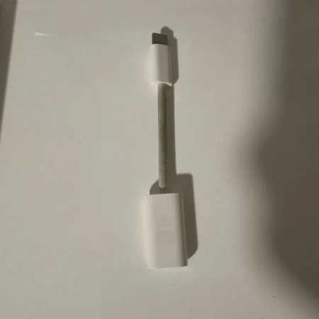 USB-C To Lightning Adapter-Ame