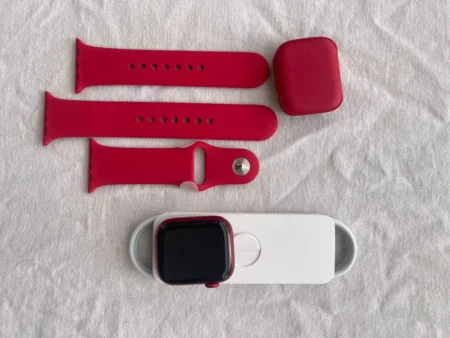 Apple Watch Series 7 OLED 41 mm Digital Pantalla táctil Rojo Wifi GPS (satélite)