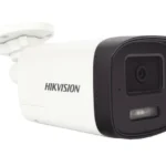 Camara Bala Turbohd Hikvision Ds-2Ce17K0T-Lts 5Mpx/Lente 3.6 Mm/40 Mts Ir Exir + 40 Mts Luz Blanca/Microfono Y Bocina Integrado/Exterior IP67/Dwdr/Audio Bidireccional+Dual Light+Colorvu