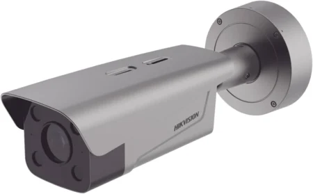 Camara Bala Turbohd Hikvision Ds-Tcg406-E 4Mpx/Lente Mot. 2.8 Mm-12Mm/Reconocimiento Y Captura De Placas Vehiculares/IP67/Ik10/PoE/Alarmas I/O