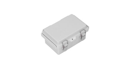 CAJA IMPERMEABLE PARA MONTAJE EN POSTE DISEÑAD UBIQUITI UF-TERMINAL-BOX PARA PROTEGER DISPOSITIVOS DE U-FIBER/IPX5/PARA EXTERIORES/BLANCO