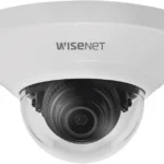 Camara Mini Domo IP Hanwha Xnv-6011 2Mpx/Lente 2.8Mm/Exterior Antivandalico/Wdr 150Db/H.265 & Wisestream/Conteo De Personas/Video Analiticos Avanzados