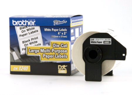 Etiqueta Blanca De Papel Brother Dk1240 – 200 Etiquetas De 50.5 Mm De Ancho X 101 Mm De Largo. Impresión En Negro. Ql1110Nwb.