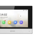Kit De Videoportero Analógico / IP A 4 Hilos Con Función De Llamada A App Hik-Connect / Monitor Se Conecta A Internet Por Cable O WiFi Y Por 4 Hilos Al Fre -