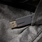 MEMORIA USB FLASH 64GB KINGSTON DT20/64GB DATATRAVELER DT20, NEGRO