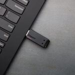 MEMORIA USB FLASH 64GB KINGSTON DT20/64GB DATATRAVELER DT20, NEGRO