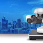 Camara Bala Turbohd Epcom B8-Turbo-G3Z 2 Mpx/Lente Mot. 2.7 Mm A 13.5 Mm/70 Mts Ir Exir/Exterior IP67/Ultra Baja Iluminacion/Metal/24 Vca/12 Vcc