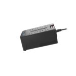 Regulador De Voltaje Forza 1200Va/600W 8 Contactos 2 Puertos De Carga USB, Fvr-1221Usb