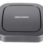Caja De Publicidad Digital Hikvision Ds-D60E-B Salida HDMI/Compatible Con Monitor Convencional/2 Entradas USB/1 Entrada Micro SD/Bluethooth 4.0/WiFi