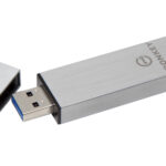 Memoria USB 3.0 32Gb Kingston Ironkey Basic S1000 Iks1000B/32Gb Plata