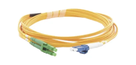 Jumper De Fibra Optica Monomodo 9/125 Lc/Upc-Lc/Apc Linkedpro Color Amarillo, Ofnr (Riser), 2.0 Mm, Duplex, 3 Metros, Lp-Fo-Lcu-Lca-03