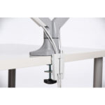 Brazo De Escritorio Para Monitor 13" - 32" Kensington K55470Ww, Hasta 9Kg, Gris/Plata