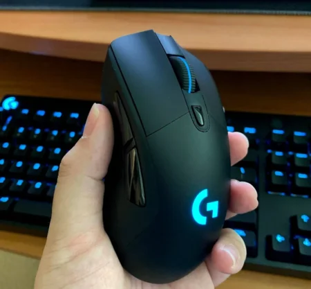 Logitech G G703 ratón Diestro RF inalámbrico Óptico 16000 DPI