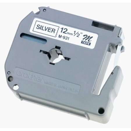 Etiqueta Plata Continua Plástica No Laminada Brother M931 – De 12 Mm De Ancho X 8 Mts De Largo. Impresión En Negro.