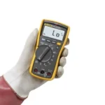 Multimetro Digital Fluke Fluke-117 Con Detector De Voltaje Sin Contacto, Uso Con Voltaje Max De 600 V, Pantalla LED Retroiluminada