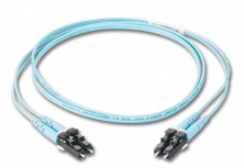 Jumper De Fibra Optica Panduit Fx2Erlnsnsnm003 Color Aqua/3M/Multimodo 50/125 Om3/Lc-Sc Duplex/Ofnr