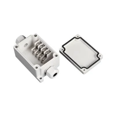 Caja De Conexion Exterior Precision Con Conexion Lateral Para 4 Lineas (Doble Tornillo) Incluye Glandulas, Pst-Tj-4P