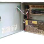 Fuente De Poder Saxxon 12Vcd/20A/Distribuidor Para 18Camaras, Psu1220D18