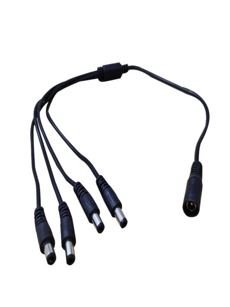 Divisor De Energia Saxxon Tipo Pulpo/4 Conectores Macho/2.1Mm/1 Conector Hembra/Psuwb07