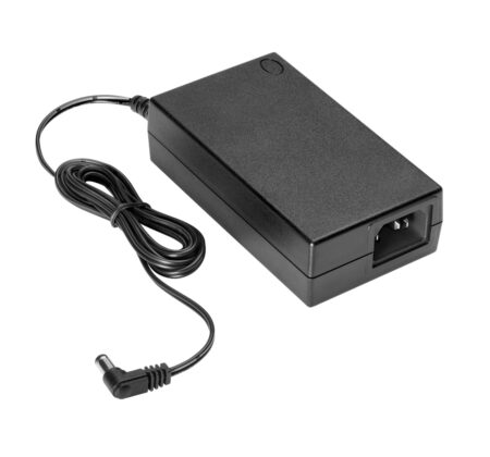 Adaptador De Alimentación AC/DC Hpe Networking Instant On 12V/18W Rw (R9M79A) –