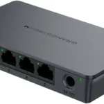 Switch Gigabit Grandstream Gwn7701Pa 8 Puertos 10/100/1000 Mbps, 8 Puertos PoE+, No Administrable, Hasta 145W