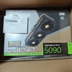 T/Video Zotac Zt-B50900J-10P Geforce Rtx 5090 Solid Oc, 32Gb Gddr7/PCIE 5.0/HDMI/3Xdp/3Xfan