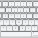 Apple Magic Teclado Universal USB + Bluetooth Español Aluminio, Blanco (Precio Limitado A Stock)