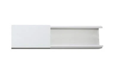Canaleta Sin Division Thorsman Tmk-1735-SD-Cc 35 X 17 Mm, Tramo 6 Pies, Color Blanco, Con Cinta Adhesiva (5301-21262)