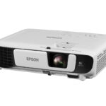 VIDEOPROYECTOR EPSON POWERLITE W52+ 3LCD/WXGA/4000 LUMENES/USB/HDMI/WIFI, V11HA02021