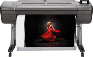 HP Designjet Impresora PostScript Z9+dr de 44" con V-Trimmer