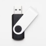 Memoria USB 2.0 16Gb Teamgroup Tc14116Gl01 C141, Color Negro/Azul