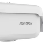 Camara Bala IP Hikvision Ds-2Cd3646G2Ht-Lizs 4Mpx/Lente Motorizado 2.7-13.5Mm/Ir 60M/60M Luz Blanca/Darkfighter S/IP67/Ik10/Wdr 130Db/Acusense/Deteccion Facial/Conteo De Personas Por Cruce Y Zona