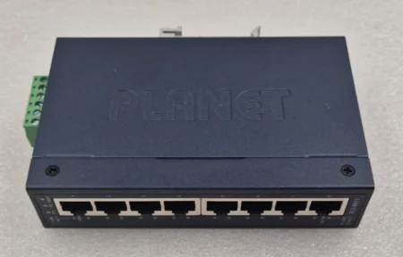 Switch Industrial 8 Puertos Gigabit Planet Igs-801T Diseñado Para Montaje En Pared Y Riel Din