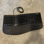 Teclado Ergonomico Microsoft Alambrico/USB/Color Negro, Lxn-00003