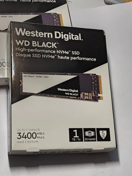 U. Estado Solido 1Tb Wd An150 Black Rgb PCIE 3.0 NVMe Wds100T1X0L