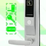CERRADURA IZQUIERDA PARA HOTEL ZKTECO LH3600L PARA HOTEL CON TECNOLOGIA MIFARE 13.56MHZ/COMPATIBLE CON PUERTAS DE 35-55MM DE GROSOR/ESTANDAR AMERICANO/CON 5 PESTILLOS DE SEGURIDAD