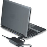 Cargador Universal Para Mini Laptop Manhattan 101622, 40W