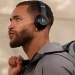 Beats Solo4 - Auriculares Supraaurales Inalámbricos - Rosa Nube