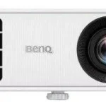 Proyector BenQ 3,500 Lum, Wxga (1280X800), Cont. 20,000:1, Zoom 1.1X, Fuente De Luz LED, Hasta 30,00
