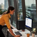 HP Elite SFF 800 G9 Desktop PC,Intel Core i7-12700 (1.60 GHz, up to 4.90 GHz, 12 cores - 12th Generation) with Intel® UHD Graphics 770,512GB M.2 PCIe NVMe 2280 Value 3X4 SSD,16GB 4800MHz DDR5 (1X16GB) UDIMM,USB,Wired USB Standard 125,Intel Wi-Fi 6E AX211 (2x2) vPro and Bluetooth® 5.3 Wireless Technology,No WWAN module,Windows® 11 Pro Standard,1/1/1
