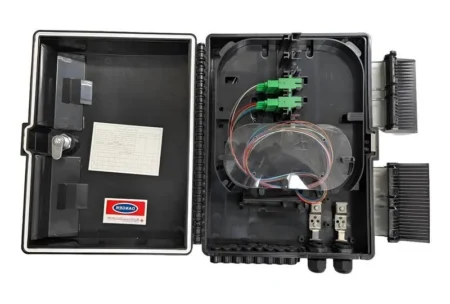 Caja Nap/Generico/1X8 De Fibra Optica/Incluye Split/Aco Fibralink/Negro/Box16T-1X8