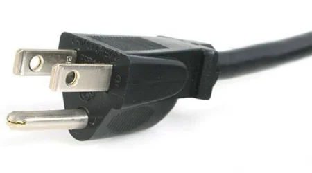 Cable De 1.8M Estandar Para Laptop Nema 5-15P A C5 .