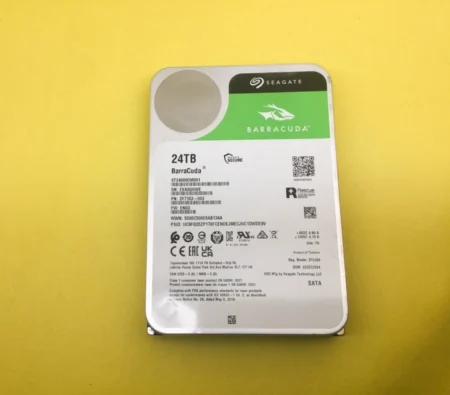 Disco Duro Interno 3.5In 24 Tb SATA 7200Rpm 512Mb 3Yr Skyhawk Ai