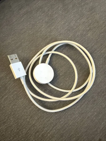 Apple Mw6A3Am/A Cargador De Dispositivo Móvil Audífonos, Reloj Inteligente Blanco USB Interior