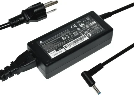 Cargador Para Laptop Powe Adap017/Compatible Con HP/19.5V/45W/2.31A/Mini Aguja Azul 4.5X3.0Mm Pin Central/Negro/No Cancelacion/No Devolucion